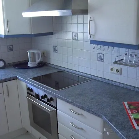 Daire Pfaenderstrasse 2, *